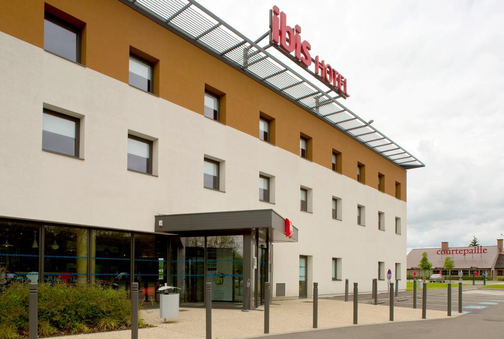 Hotel Ibis Montceau Les Mines Esterno foto